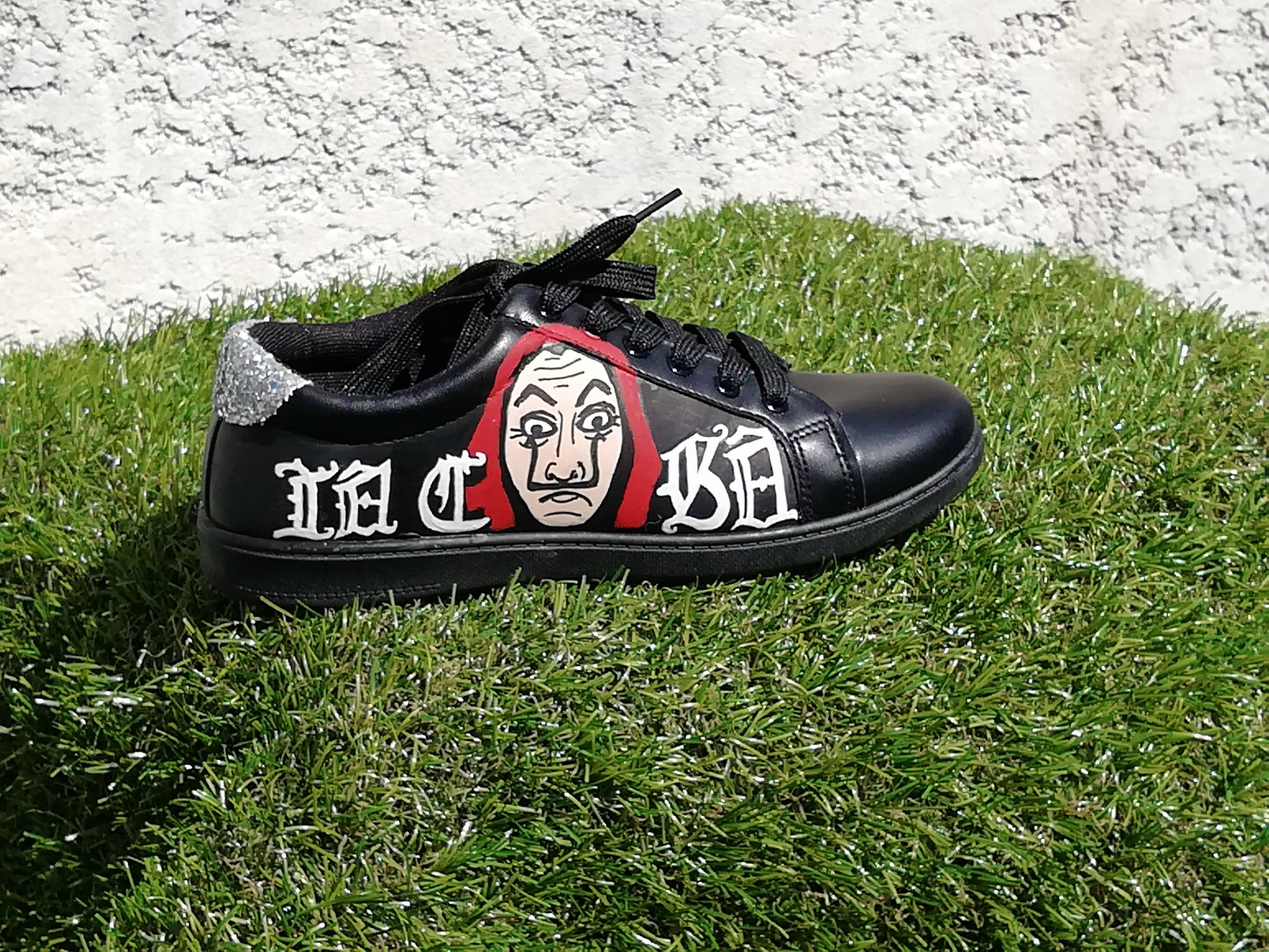 Artedelph – wholesale Jar/filled candle – Casa de papel customization1