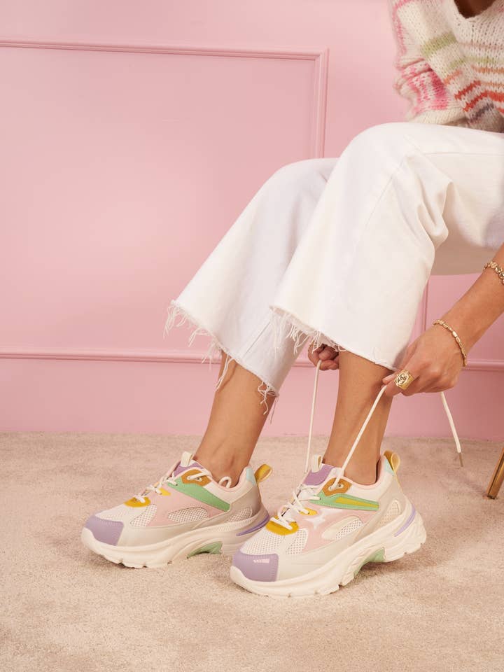 Chaussures de sport pour la vente par SWEET MAGIC MODA Y COMPLEMENTOS