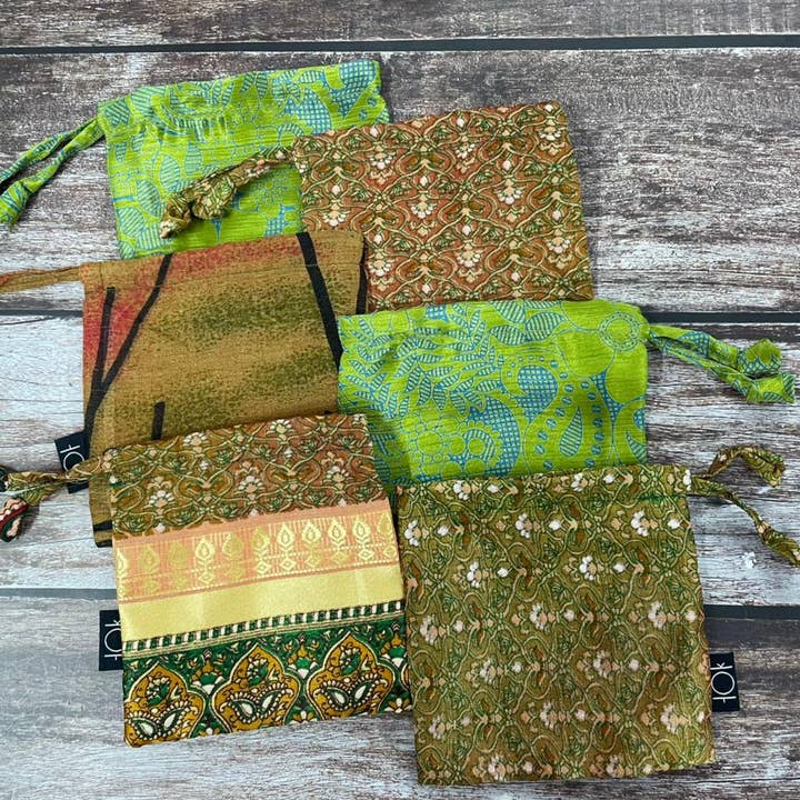 House of Kraft - Wholesale Gift Bag Set/Pack - Gift Pouches | Upcycled Silk Pouch | Pack Silk Gift Pouch44