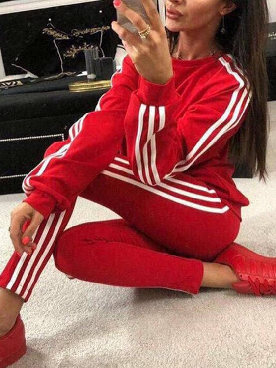 Y2K sporty stribet todelt sæt for engroshandel hos Flarix