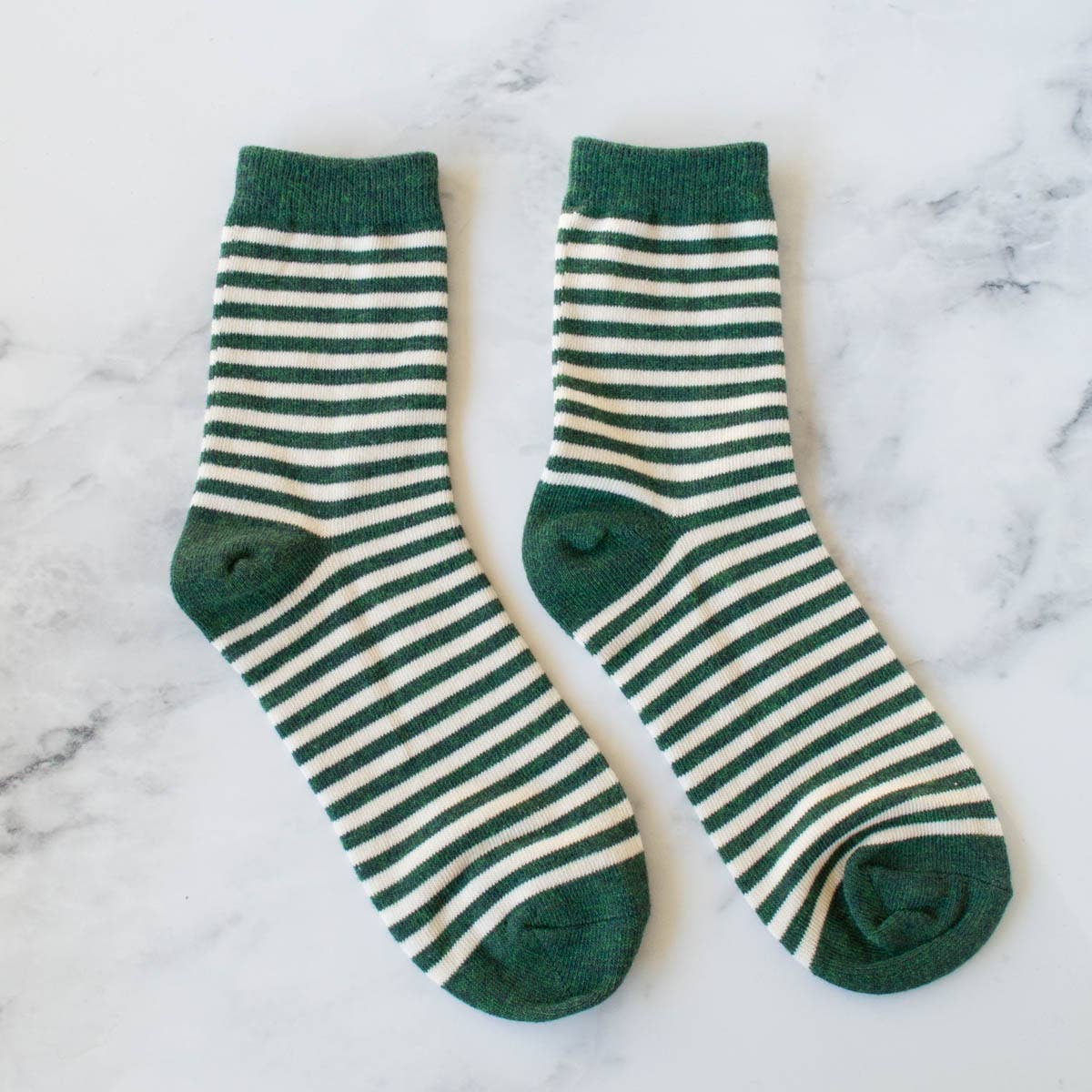 Tiepology - Wholesale Socks - Women's - Thin Stripe Casual Socks0