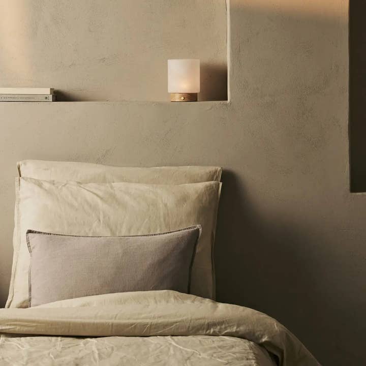 Tavellio - Wholesale Accent/Desk Lamp - Pien Light Brown Wooden Table Lamp – Rechargeable, Dimmable & Up to 100 Hours of Battery3