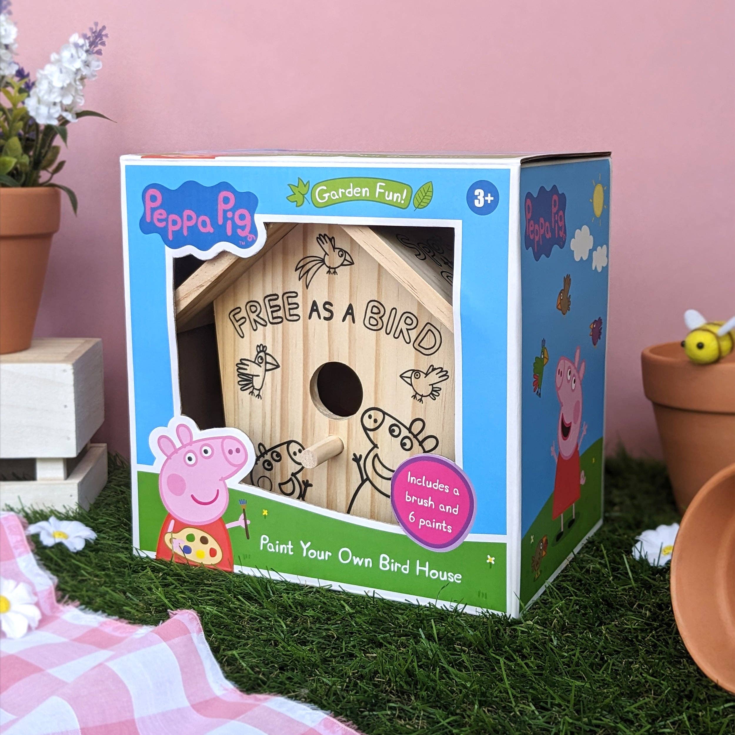 Robert Frederick Ltd - Venta al por mayor Kit de manualidades - Niños - Peppa Pig Pinta tu propia casita para pájaros6