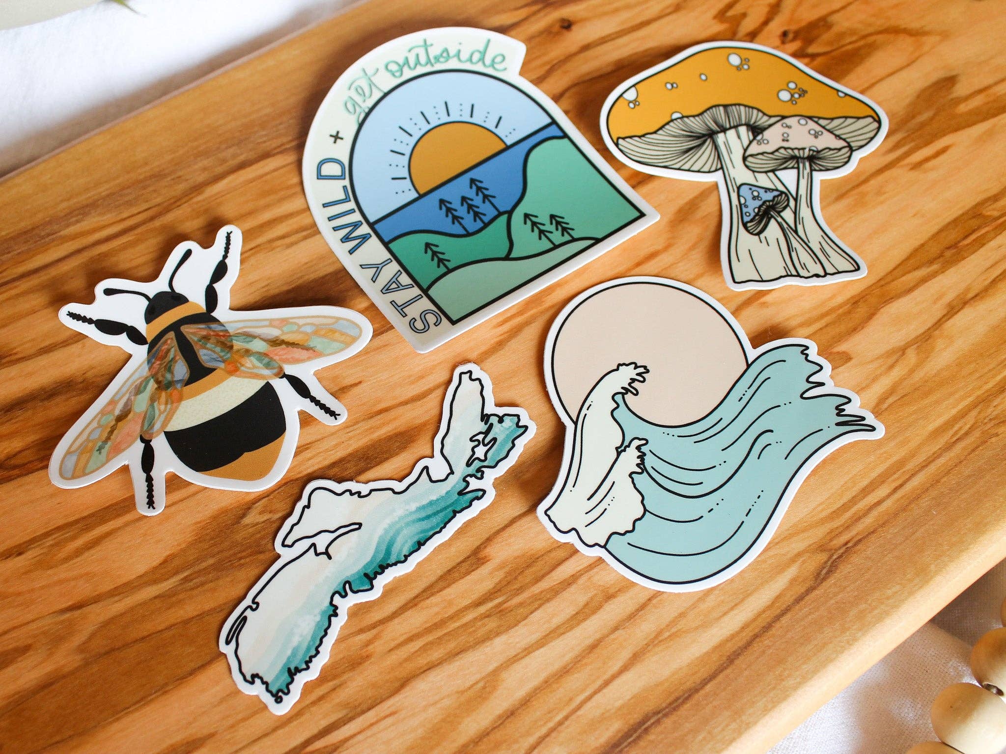 Stillbay Home Goods - Venta al por mayor Pegatina - Pegatina de la costa de Nueva Escocia, 3x2,4"2