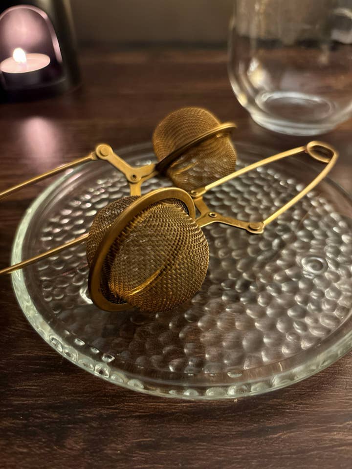 Golden Tea Steeper for wholesale by Nava Living Co.