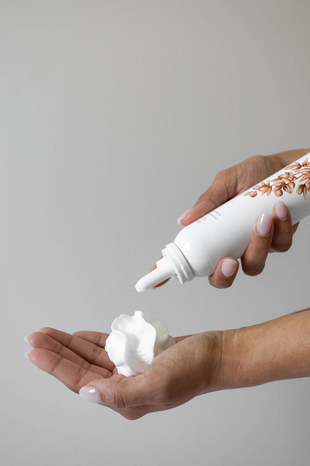 ODE COSMETIQUES – wholesale Hair styling gel/mousse – ESPOOMA Hair Care Mousse Caramel 250ML2