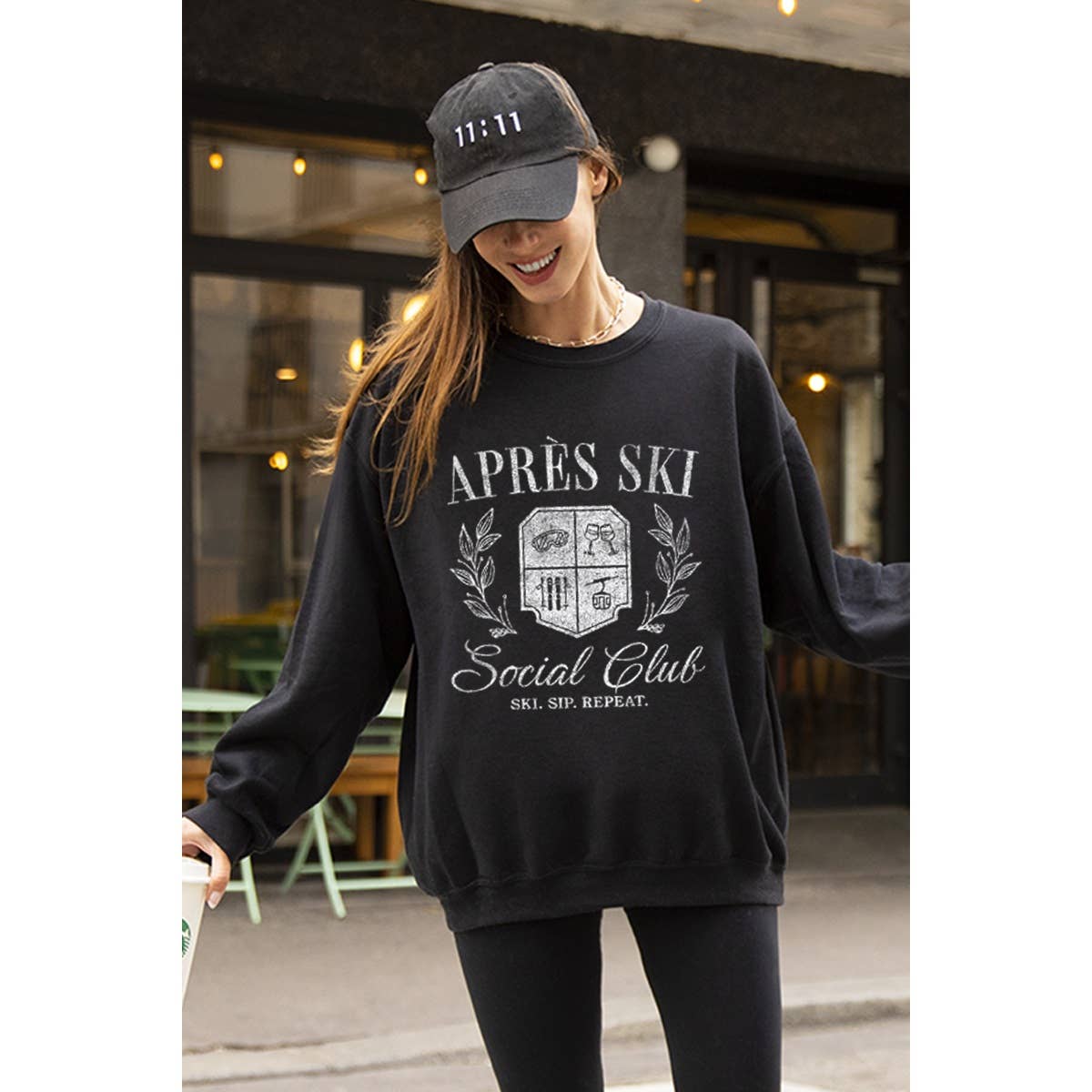Illustrated Society - Wholesale Sweatshirt - Women's - APRES SKI SOCIAL CLUB  GRAPHIC SWEATSHIRTS7