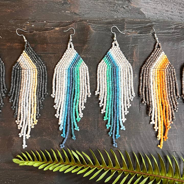 Los Colores de la Tierra - Venta al por mayor Pendientes colgantes - Pendientes de cuentas simétricas con diseño degradado 5