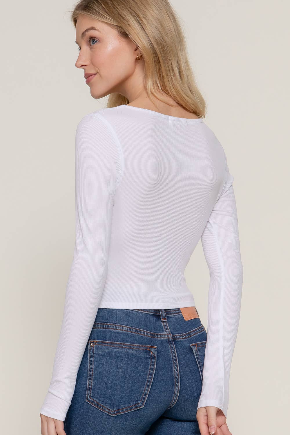 Active Basic | Active USA - Vendita all'ingrosso Top in maglia - Donna - Top in maglia a maniche lunghe con scollo quadrato e dettaglio corsetto5