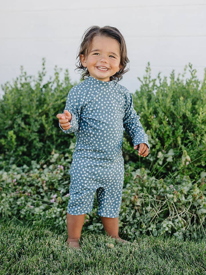 SS2026 Der "August" Sonnenanzug für den Großhandel von Current Tyed Clothing