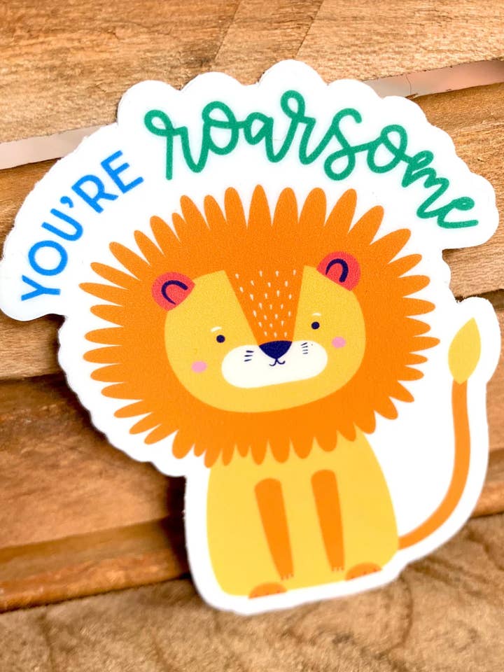 Você é Roarsome Lion Vinil Sticker por atacado de The Honaker Homemaker