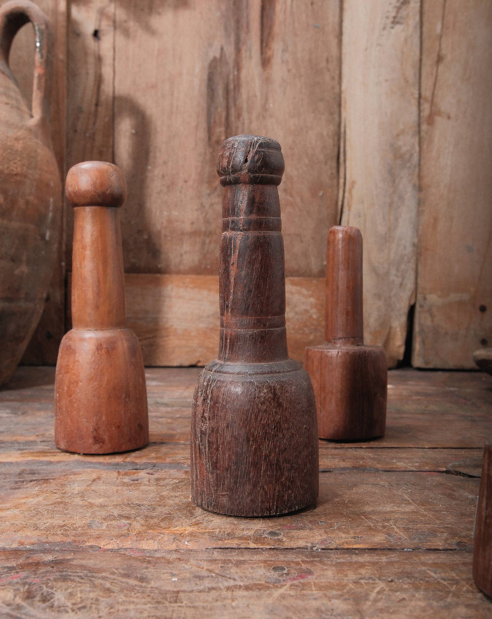 Golden Oldies Antiques - Wholesale Wall Hook - Wooden Spool Wall Hook1