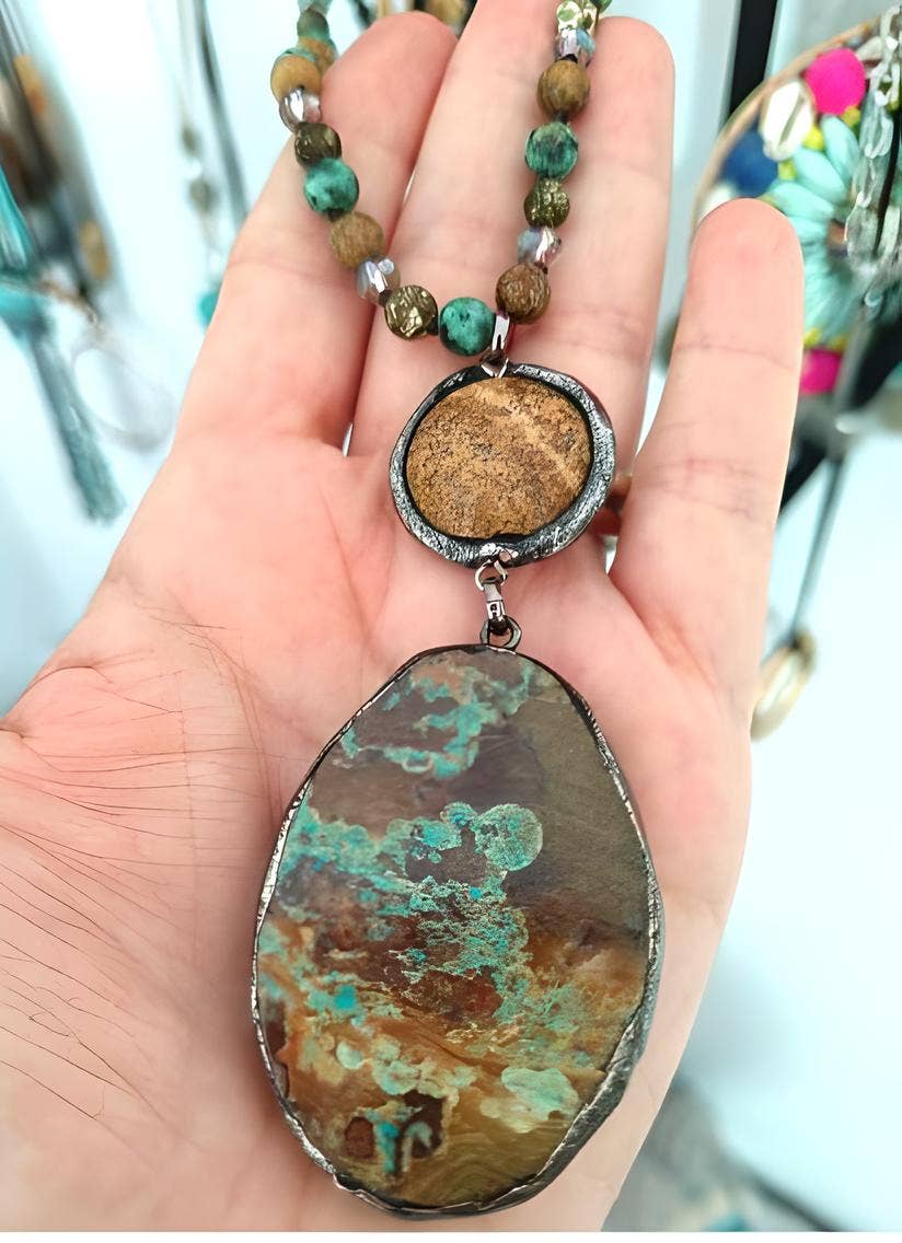 Wild & Free - Wholesale Pendant/Charm Necklace - Collar bohemio de piedra natural1