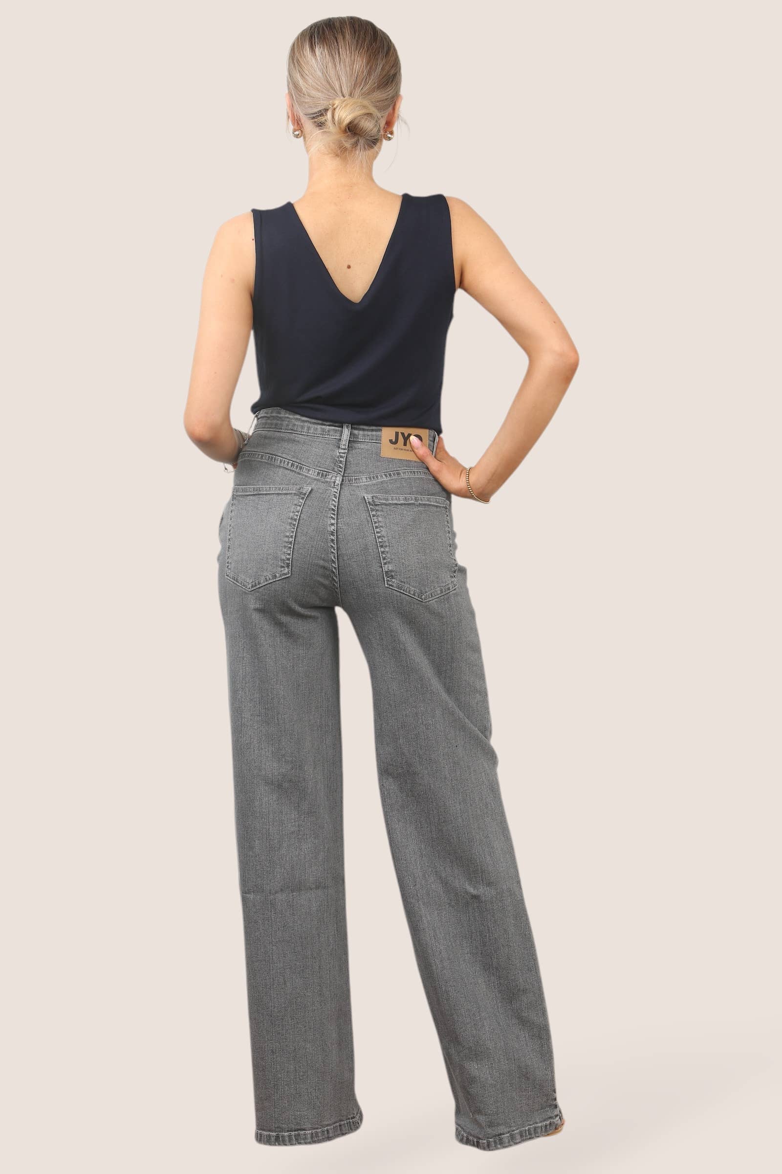 J5FASHION - Vendita all'ingrosso Jeans - Donna - JEANS A GAMBA LARGA A VITA ALTA IN DENIM6