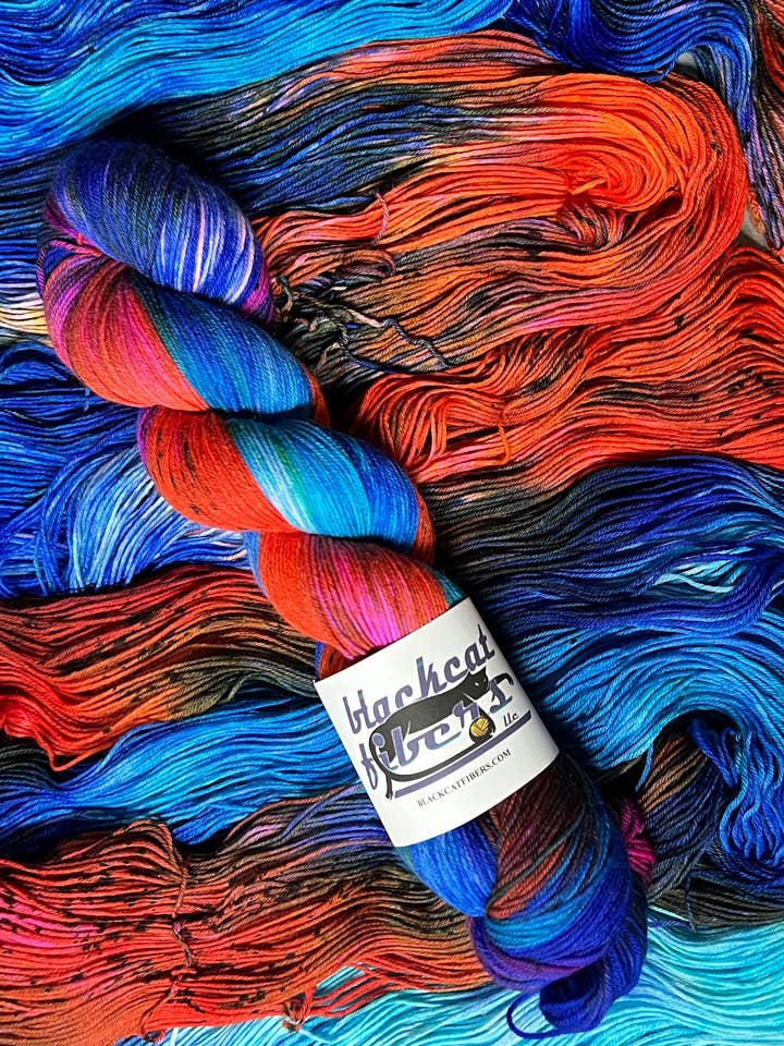 Bol à poissons - Chaussette Nomad pour la vente par Black Cat Fibers