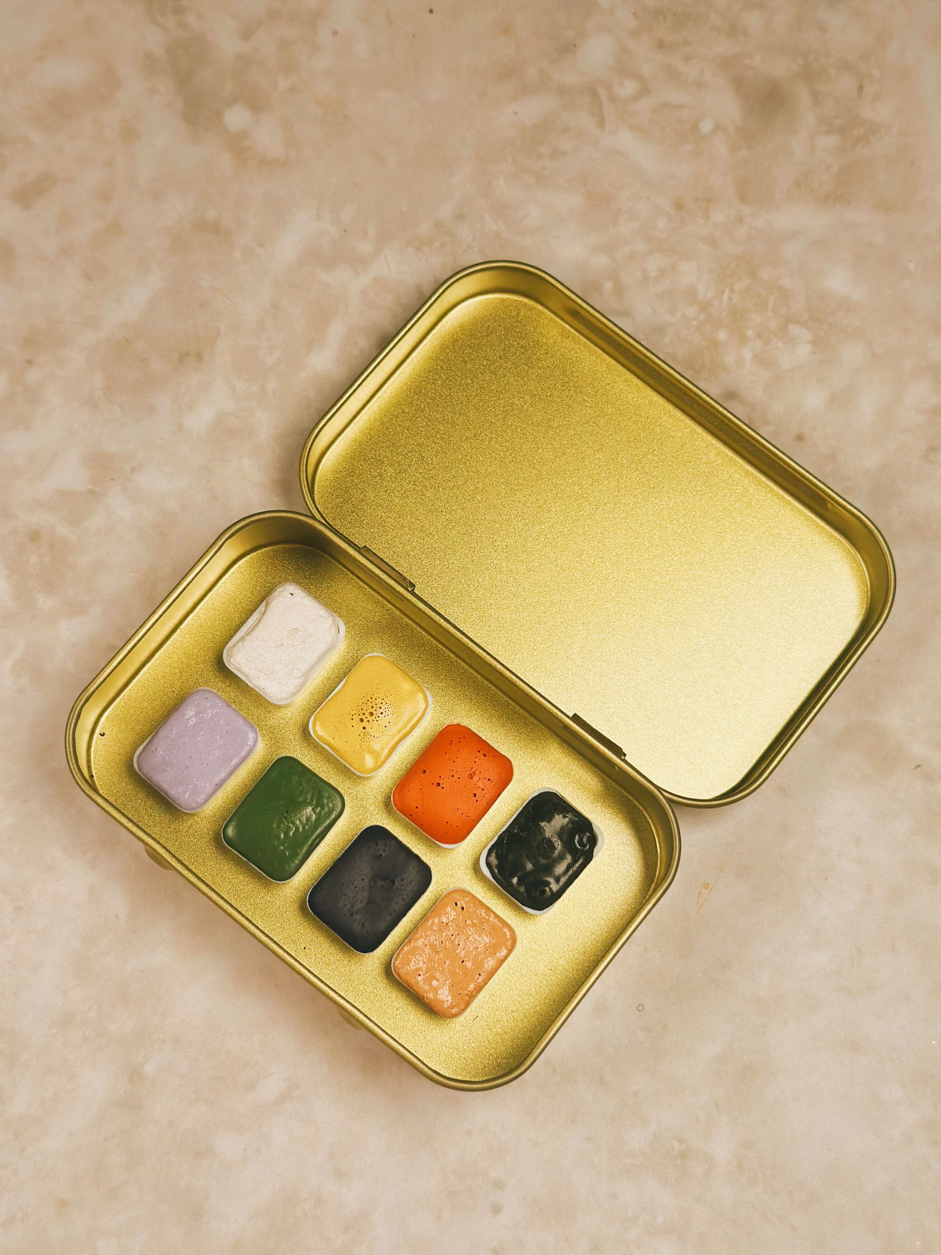 Linda Mundo - Wholesale Watercolor Paint - Watercolor box3