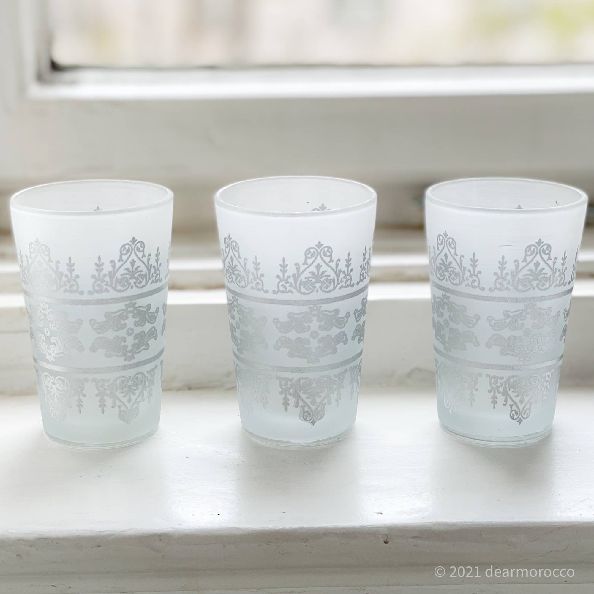 dear Morocco - Wholesale Drinking Glass/Cup - Moroccan tea glass classic Silver and Gold // Dear Morocco1