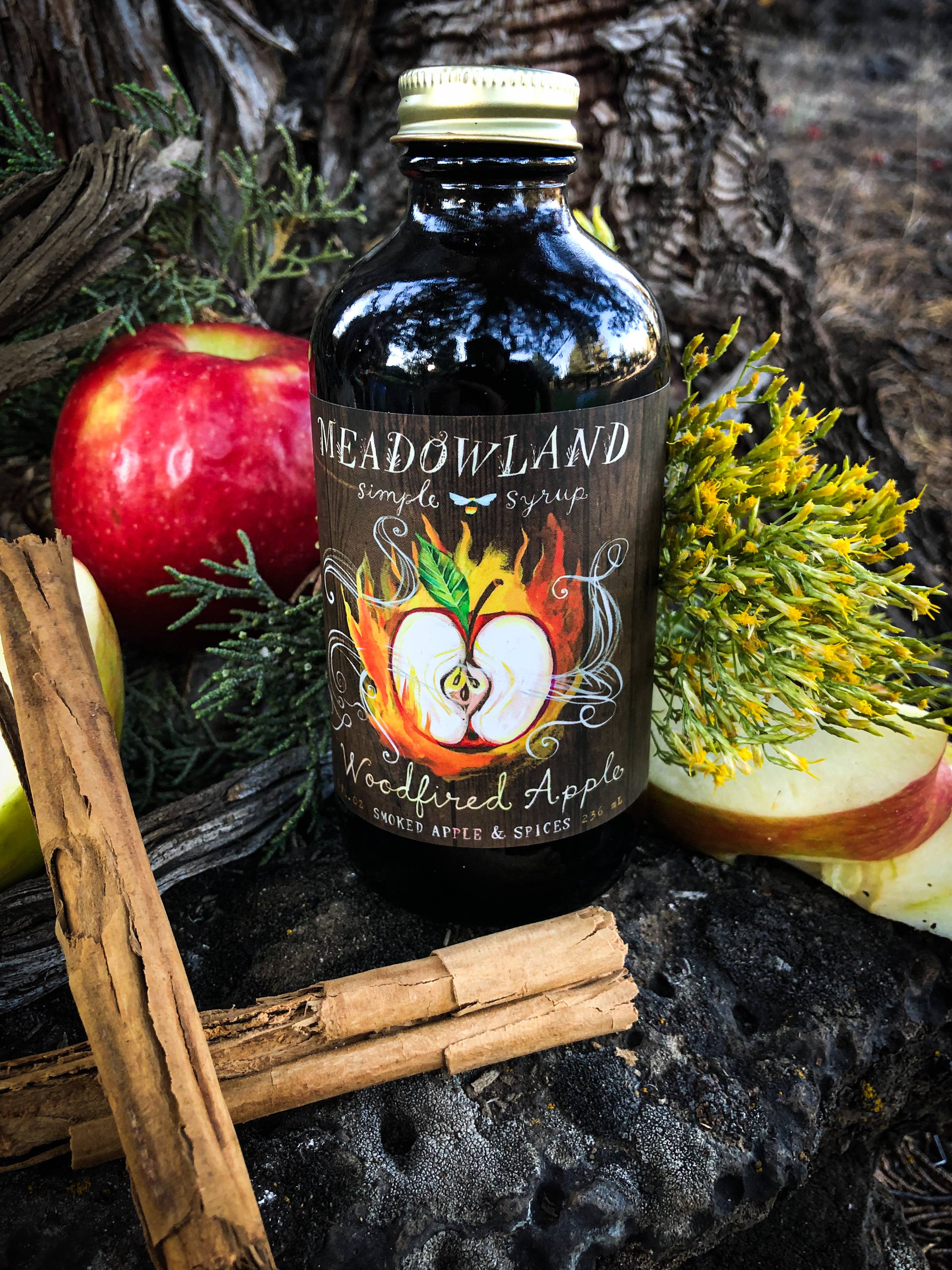 Meadowland Syrup - Wholesale Cocktail Mix/Syrup - Woodfired Apple Simple Syrup2
