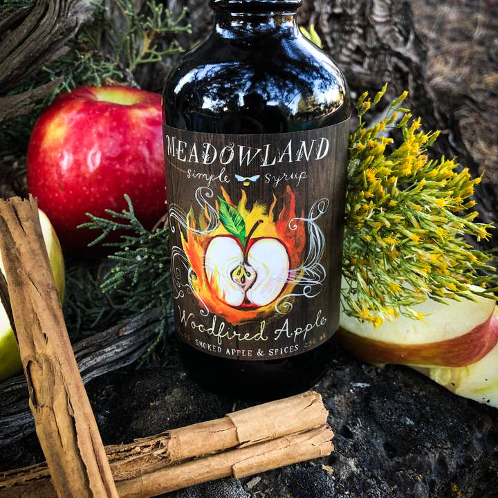 Meadowland Syrup - Wholesale Cocktail Mix/Syrup - Woodfired Apple Simple Syrup2