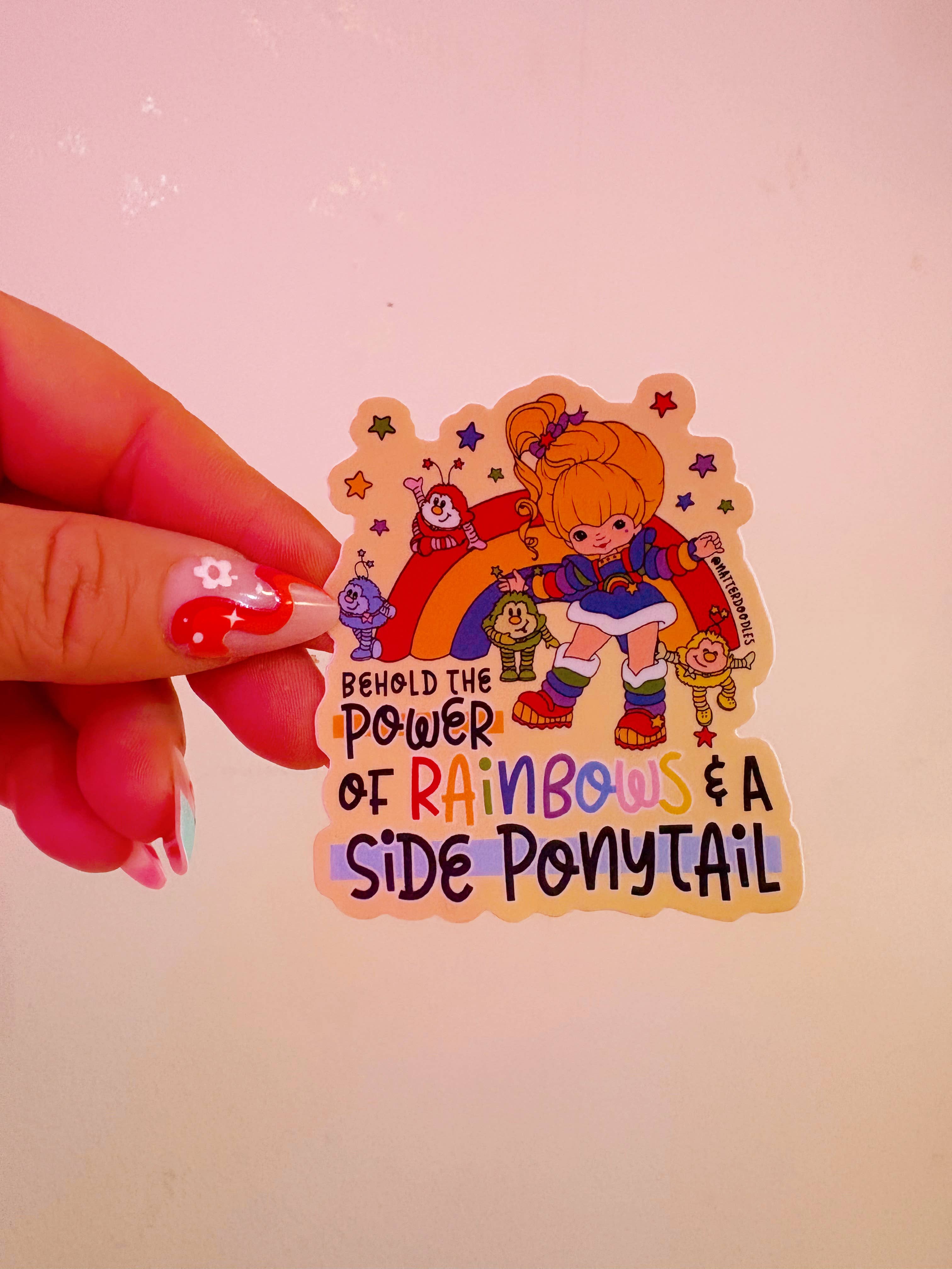 NatterDoodle – Großhandel Aufkleber – Erlebe die Kraft der Regenbögen + ein seitlicher Pferdeschwanz-Regenbogenstab3