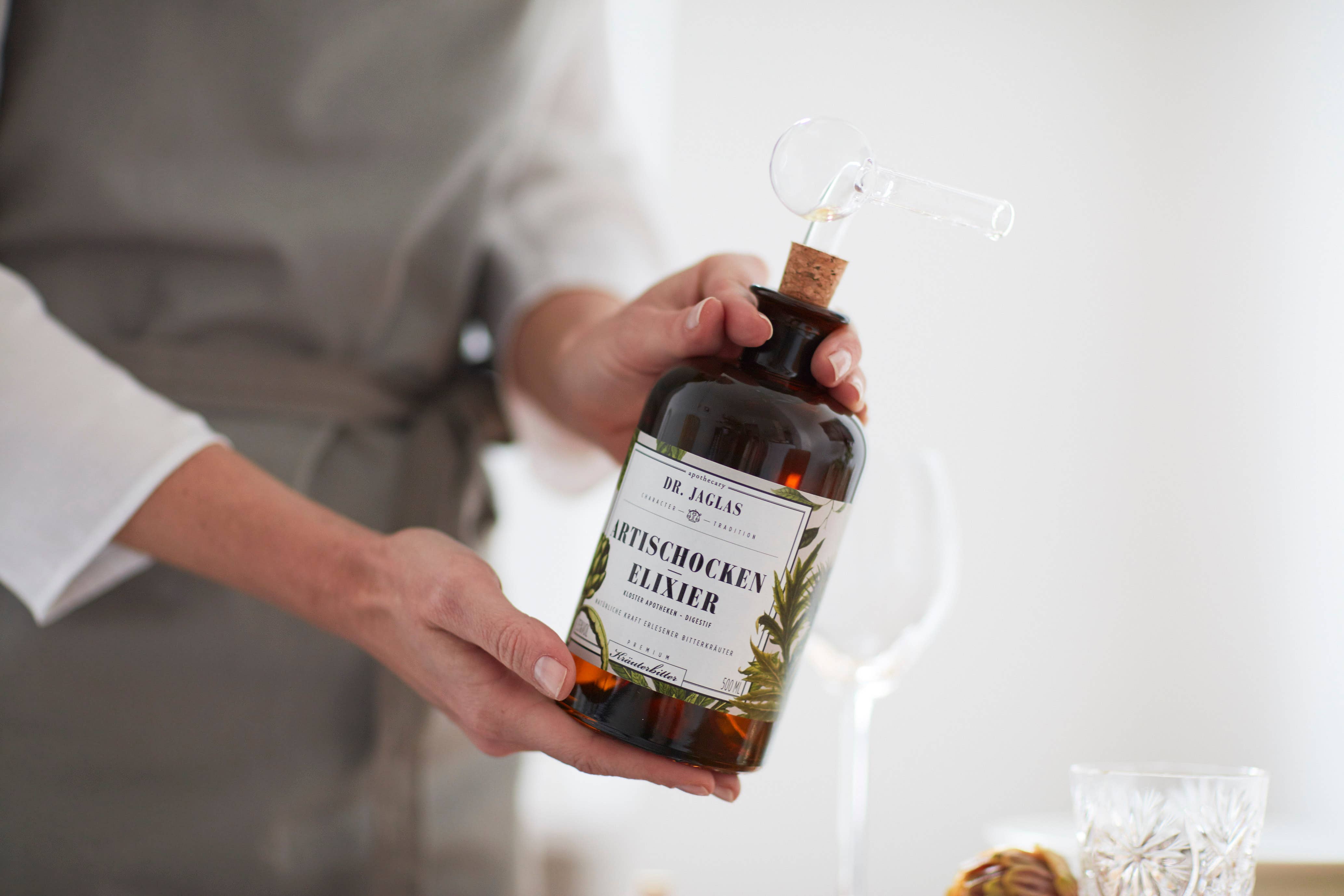 Dr. Jaglas - Wholesale Decanter - pourer, + design gift box, 2 cl, mouth-blown7