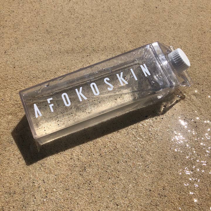 AFOKOSKIN - Wholesale Water Bottle - Logo Water Carton1