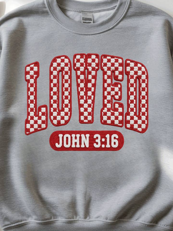 Vintage Faux Fil Aimé Jean 3:16 Saint-Valentin Chrétien pour la vente par A Blessed Texas Mess Boutique