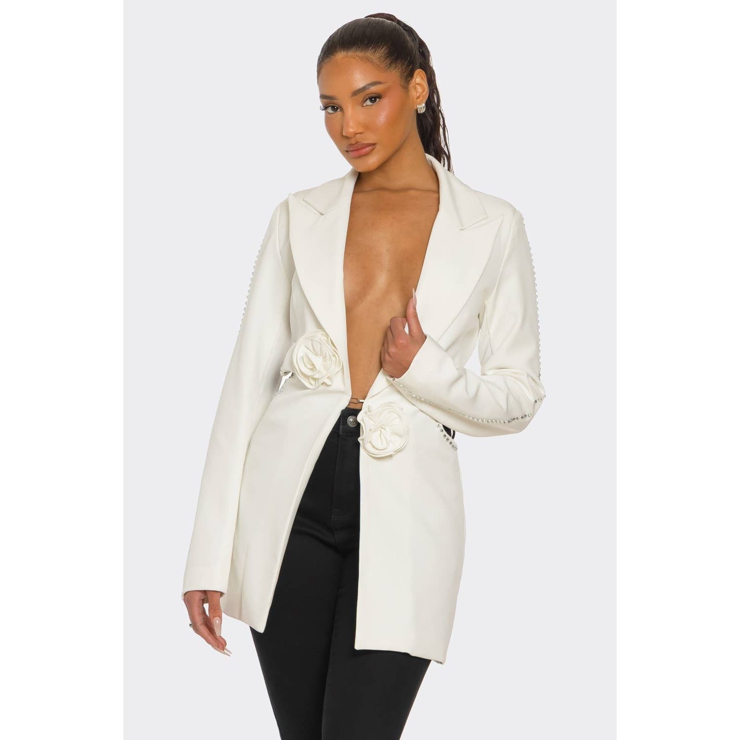 BIANCO MEZZA CONFEZIONE DI Blazer Eleganza Scolpita in vendita all'ingrosso su Faire6