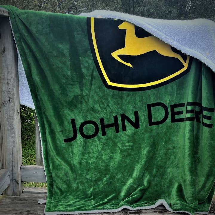 Birchwood Trading - Wholesale Throw Blanket - John Deere Luxury Fleece Throw with Sherpa backing