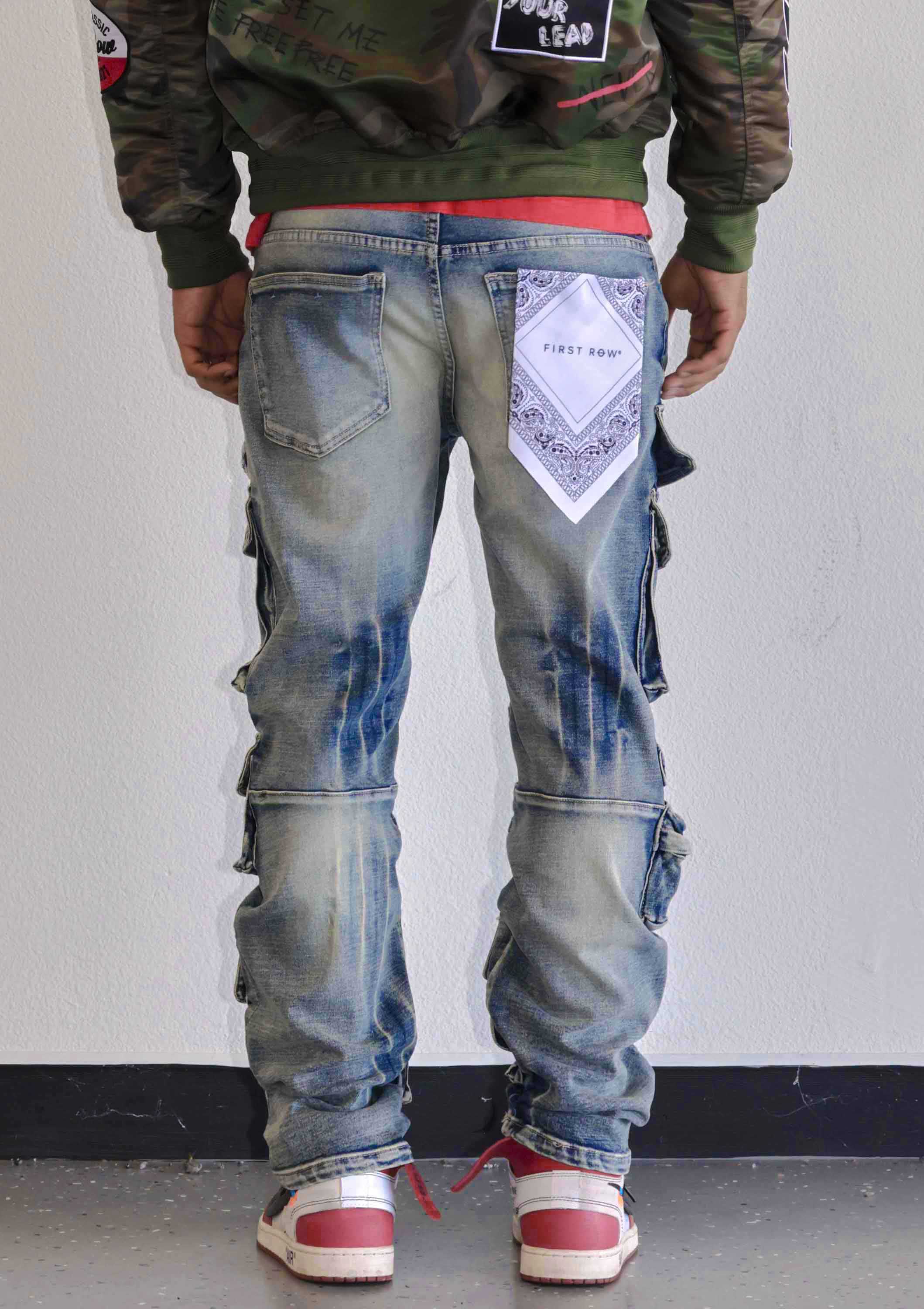 First Row - Vente Jean – homme - Pantalon cargo utilitaire en denim coupe droite5