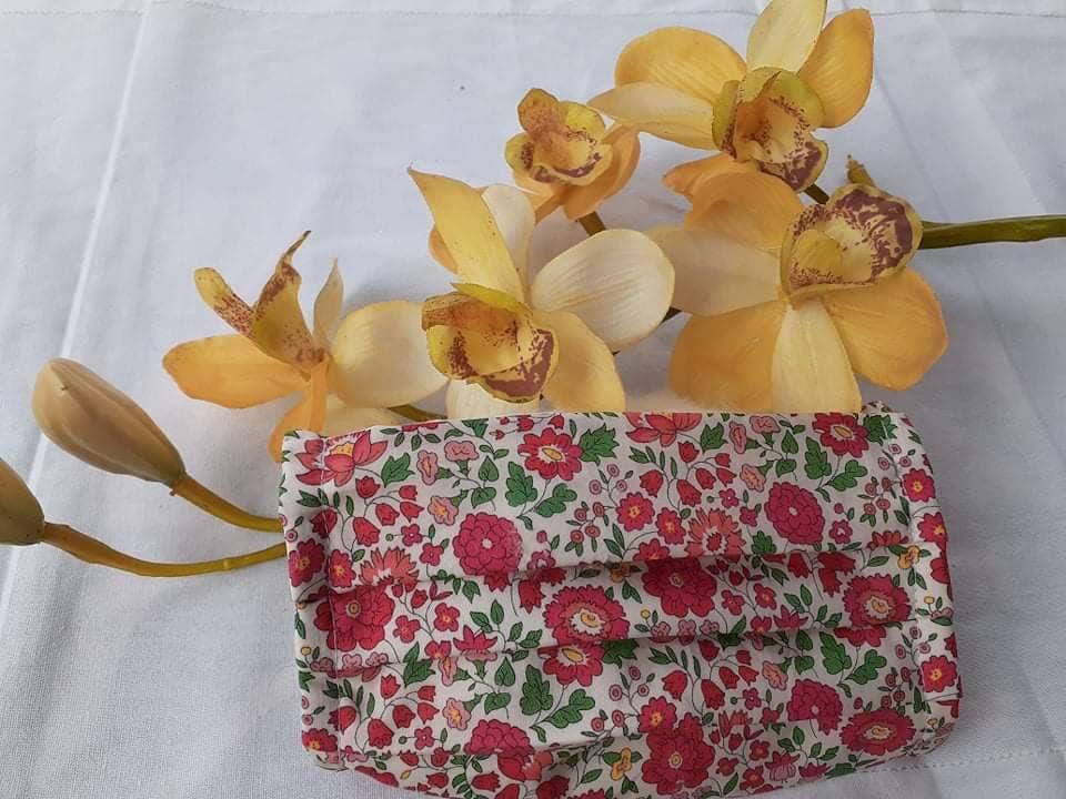 Kidiwi handmade - Venta al por mayor Mascarilla facial protectora - Mascarilla de tela lavable 100% algodón orgánico - 7€/unidad o 20€/lote de 31