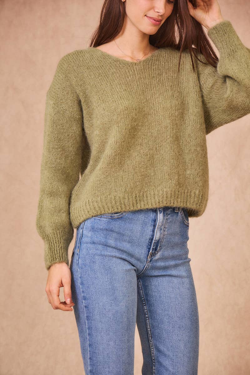 Calie Paris - Wholesale Knit Sweater - Women's - V-Neck Kid Mohair Sweater5