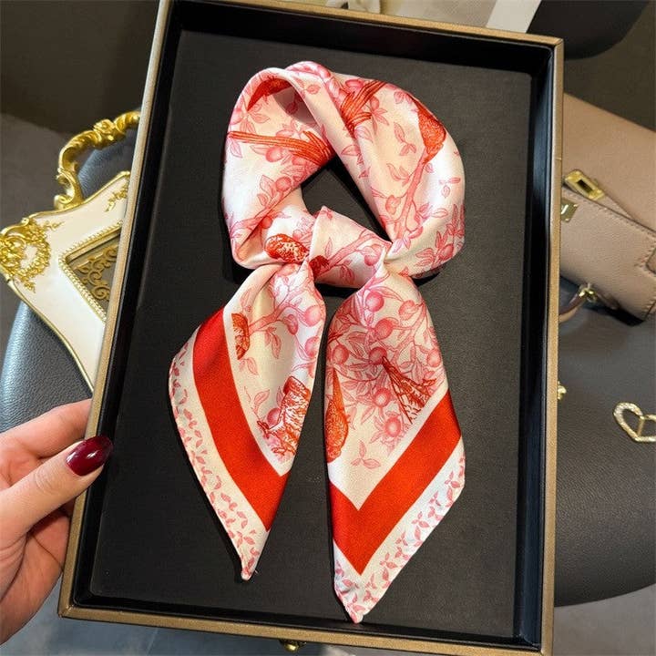 Foulard carré à imprimé mode pour la vente par Sheer Trend