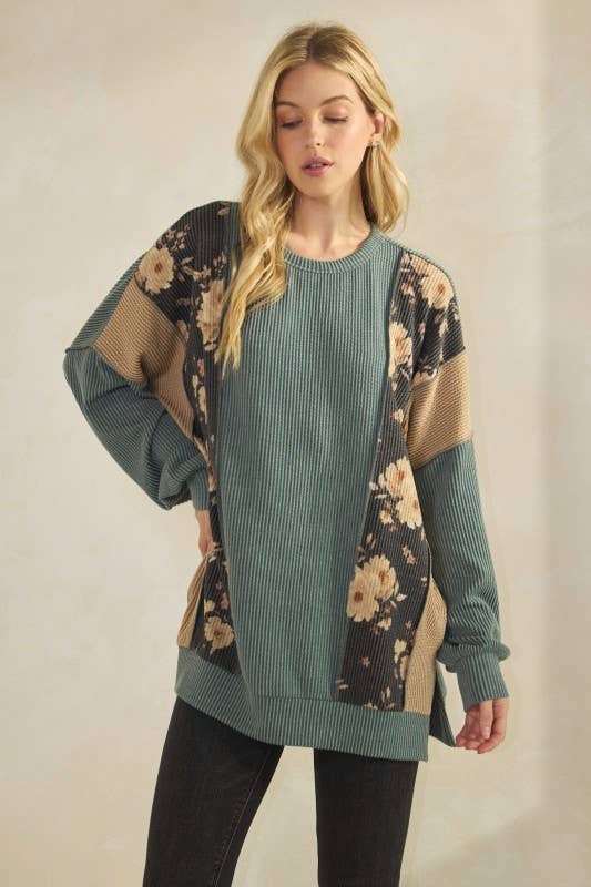 HEIMISH - Wholesale Tunic - Women's - ET7988-10 LONG SLEEVE SOLID AND FLORAL URBAN RIB TOP2