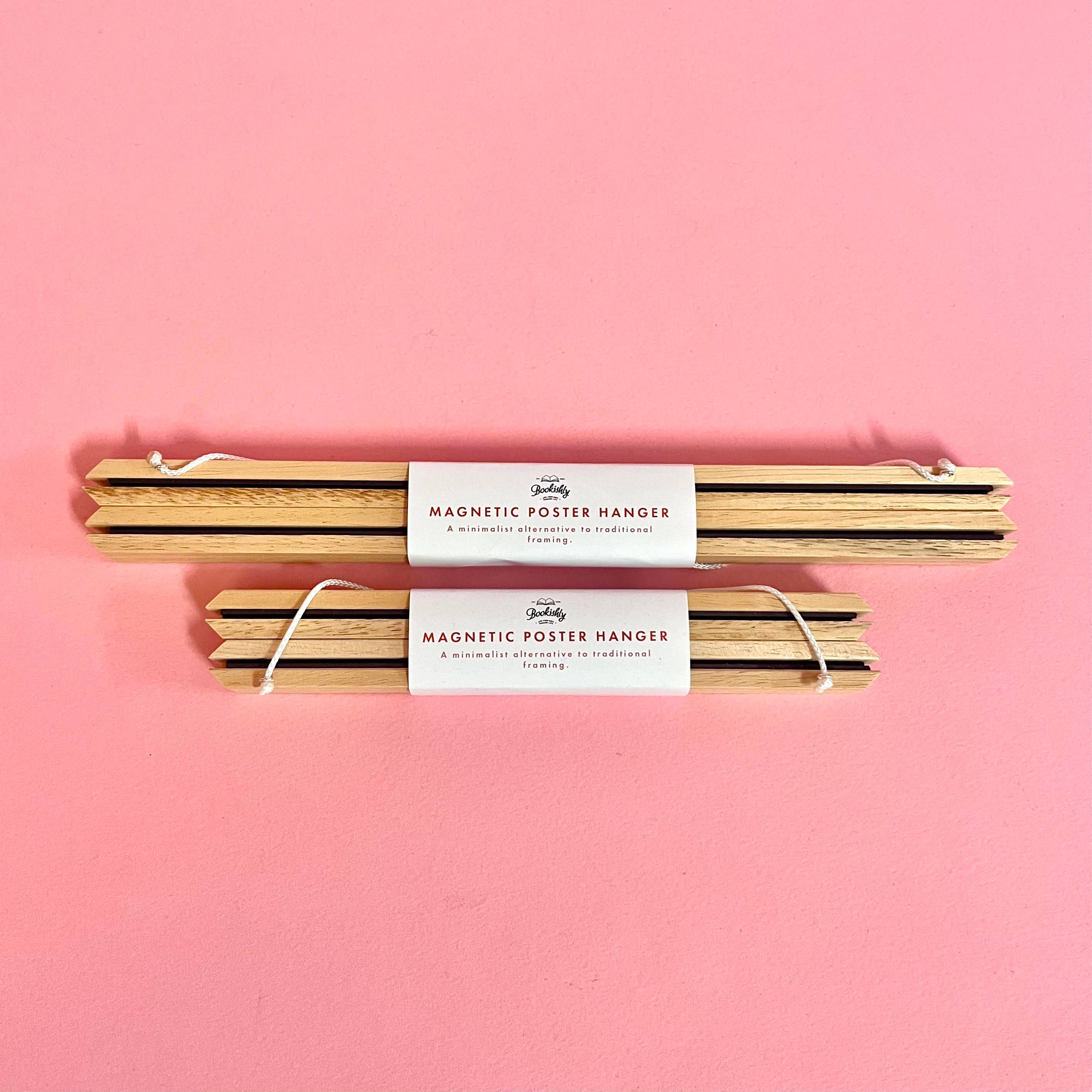 Bookishly (US Duties Paid) – wholesale Poster – Wooden Magnetic Poster Hanger1