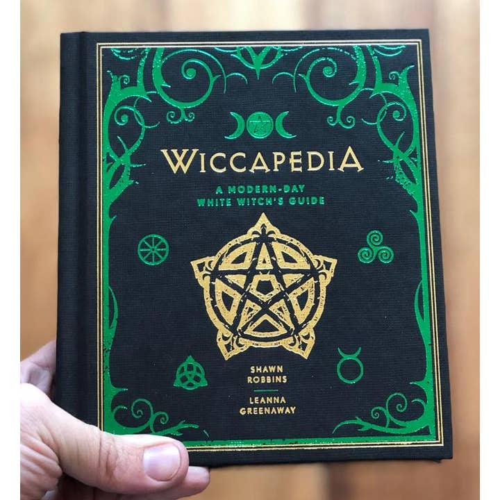 Wiccapedia: En moderne hvid heks Guide for engroshandel hos Microcosm Publishing & Distribution