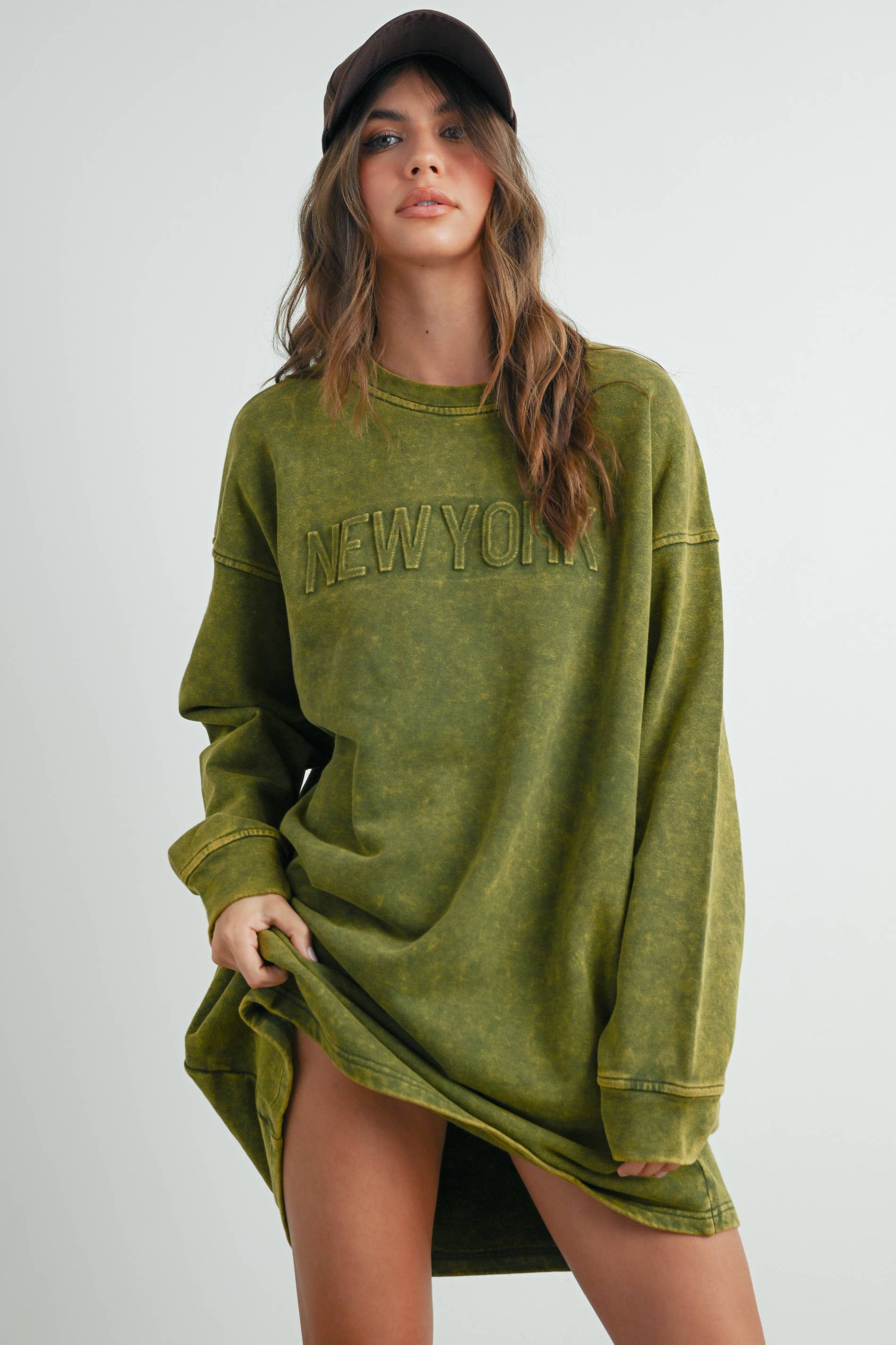 BUTTERMELON – Engroshandel Kjole - Dame – Lang acid wash sweatshirt-kjole - BMD753818