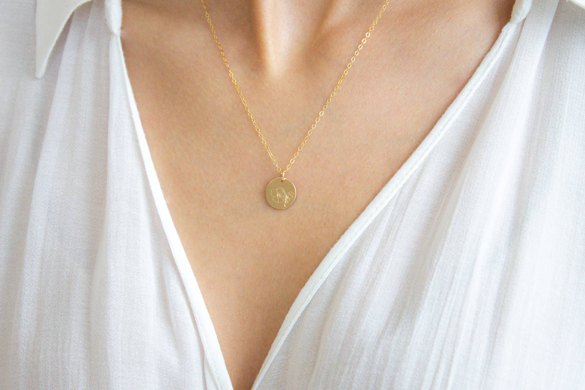 Emery and Opal – wholesale Pendant/charm necklace – Birth Flower Round Disc Necklace6