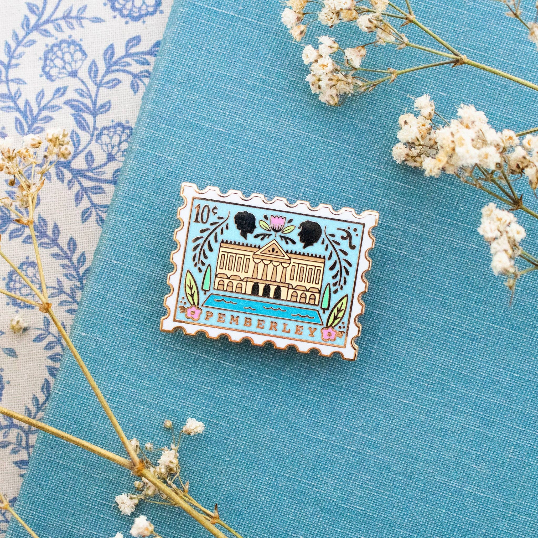 Joy Addict - Wholesale Lapel Pin/Button - Pemberley, Pride and Prejudice Enamel Pin3