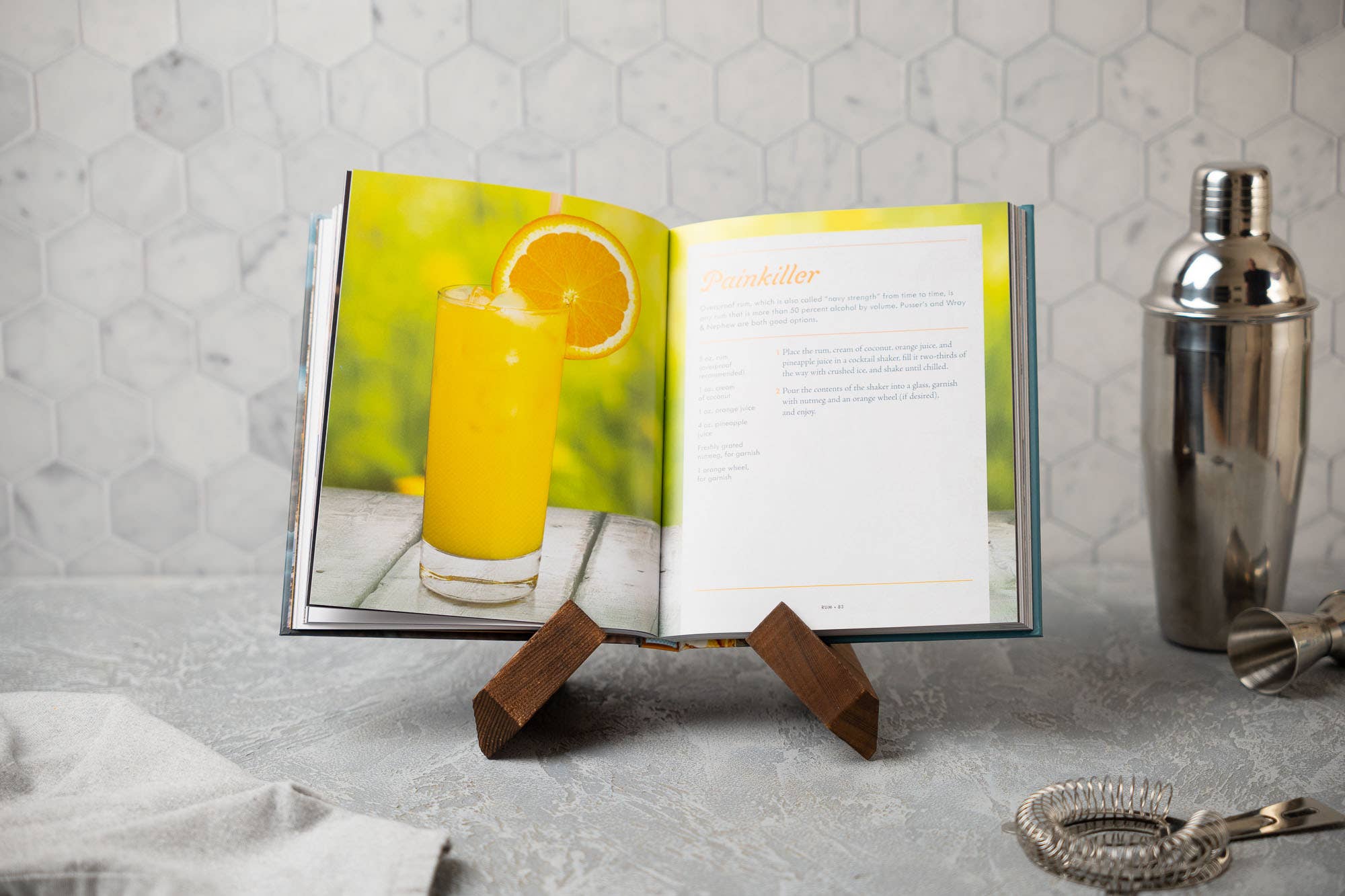 HarperCollins Focus - Wholesale Mixology & Beverage - Campfire Cocktails: 100+ Simple Drinks12