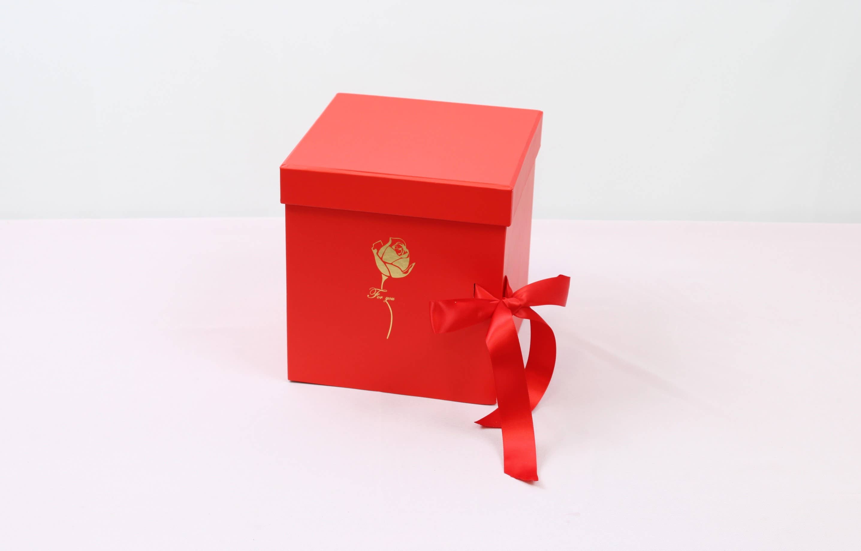 Elegant Design Supply - Venta al por mayor Caja de regalo - Caja de regalo con diseño de flor con monograma giratorio «I Love You»9