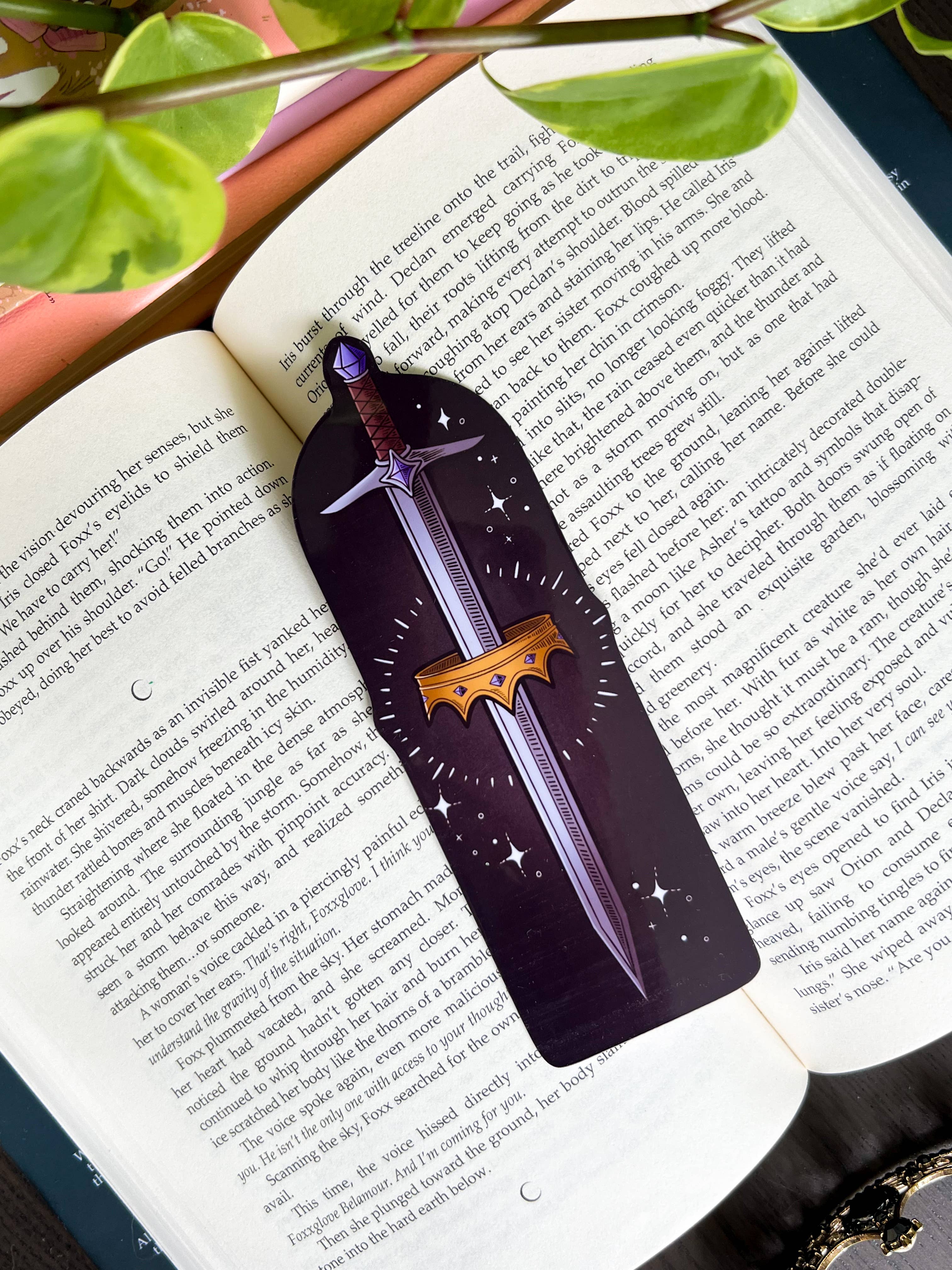 Chapter & Claw Studio - Wholesale Bookmark - Fantasy Reader Bookmark1