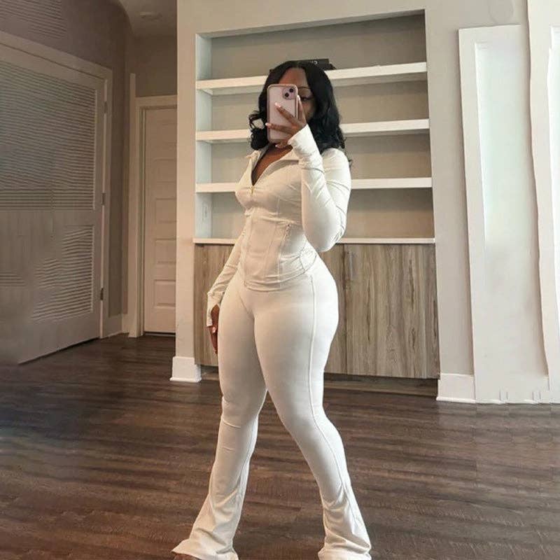 MB Fashion Wholesale - Vente Ensemble de vêtements d'intérieur – femme - ENSEMBLE DEUX PIÈCES À MANCHES LONGUES AVEC FERMETURE ÉCLAIR ET JAMBES ÉVASÉES HR2405716