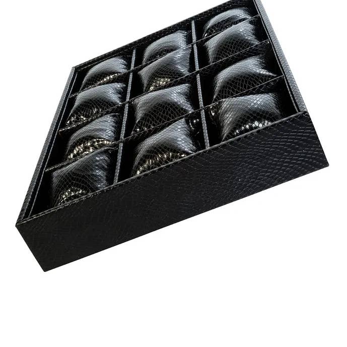 PLATEAU D'AFFICHAGE DE BRACELET NOIR DE 14 PO pour la vente par Kurt S. Adler, Inc.