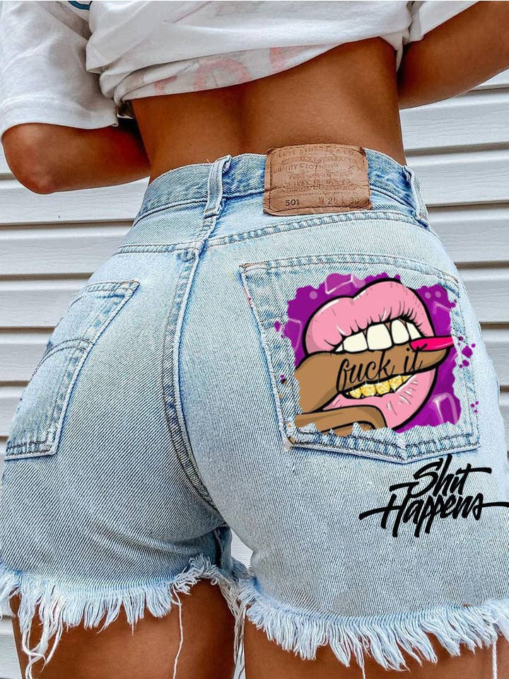 Tourtiwi - Vente Short – femme - Jean déchiré imprimé Bite Finger6