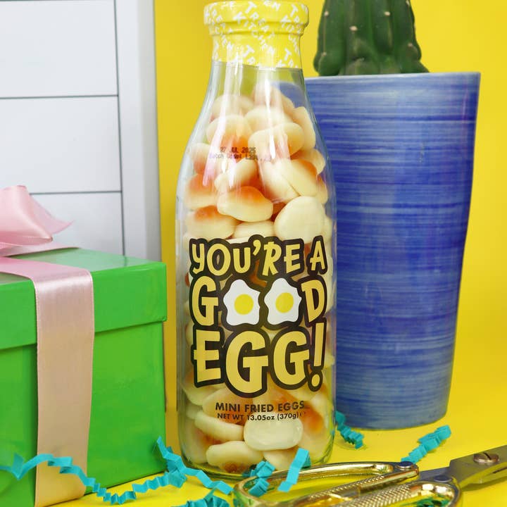 Treat Kitchen - Wholesale Gummy - You’re A Good Egg - Gummy Fried Eggs Retro Sweets in Bottle