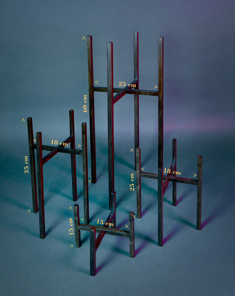 Maison Tessier - Venta al por mayor Macetas - ITUS PUSILLI - soporte para plantas robusto y versátil7