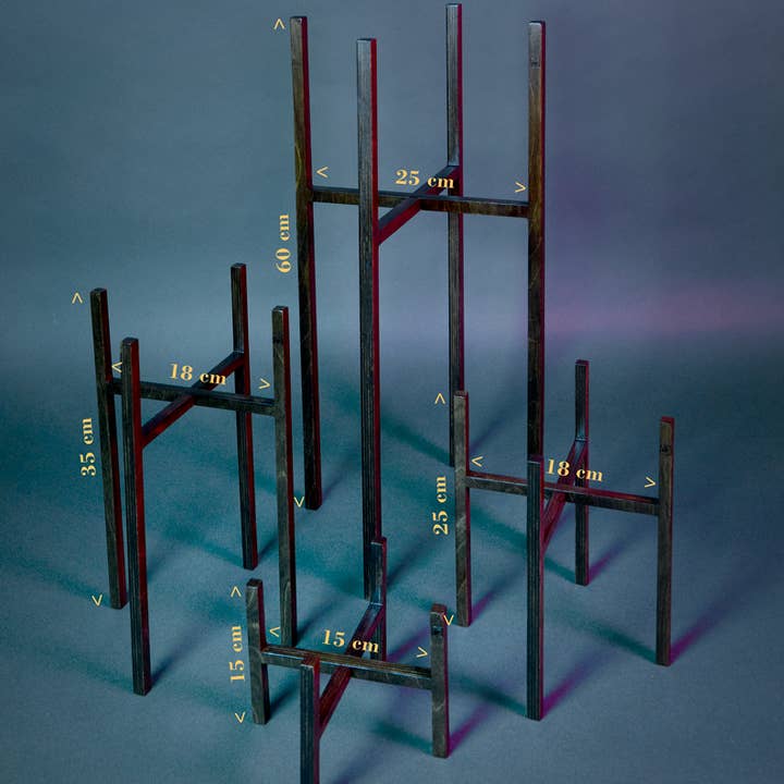 Maison Tessier - Venta al por mayor Macetas - ITUS PUSILLI - soporte para plantas robusto y versátil7