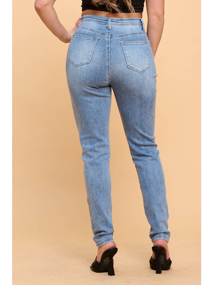 Denim Zone U.S.A. - Wholesale Jeans - Women's - Premium Denim Super Stretchy High Waisted Skinny Jeans 1