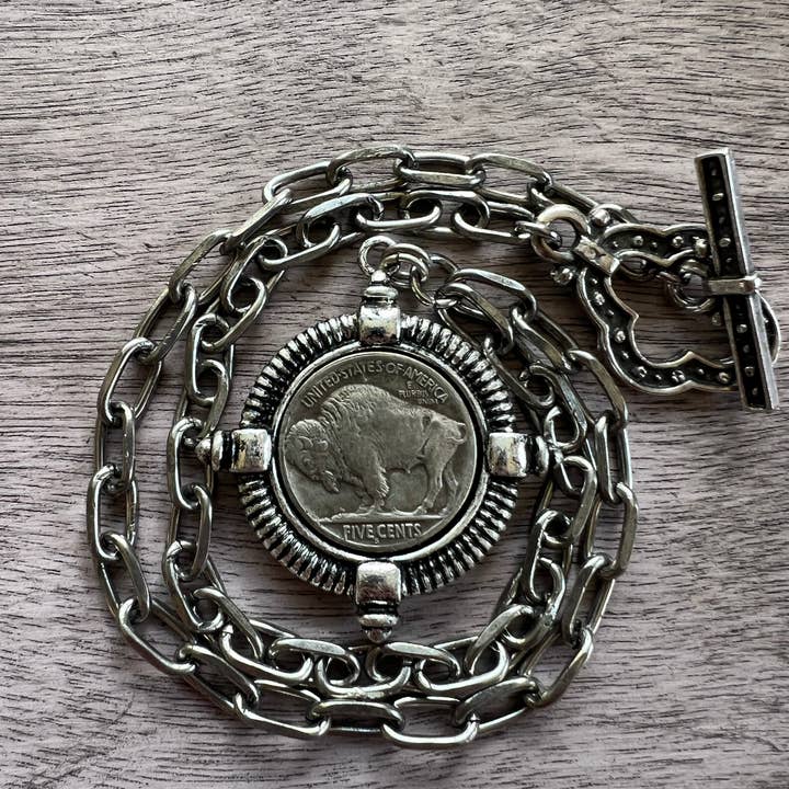 Chasing Cherubs - Wholesale Pendant/Charm Necklace - Buffalo